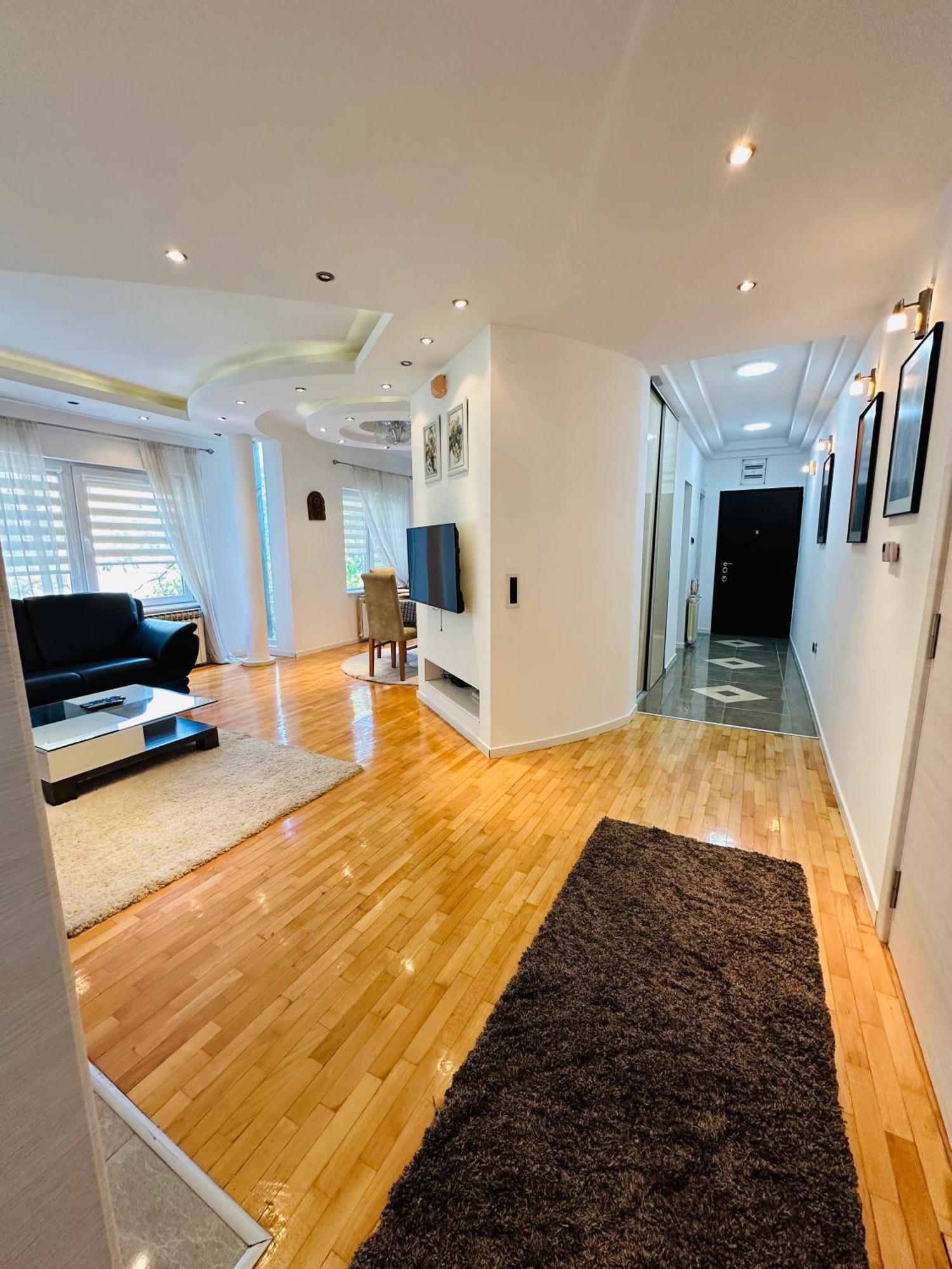 Urban Stay Üsküp Dış mekan fotoğraf